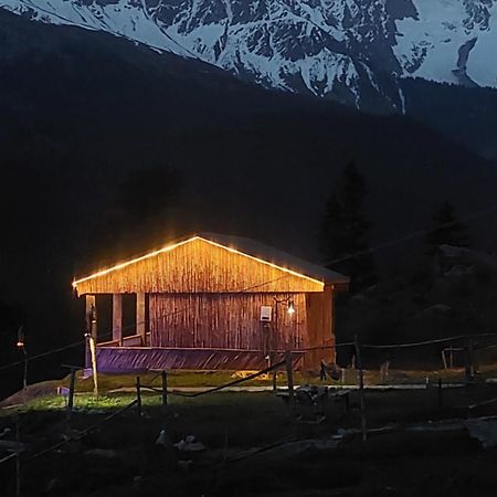 Khana Badosh Resort Kalam Exterior photo