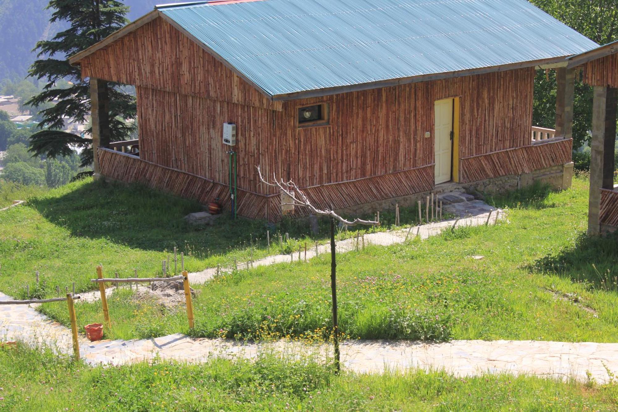 Khana Badosh Resort Kalam Exterior photo