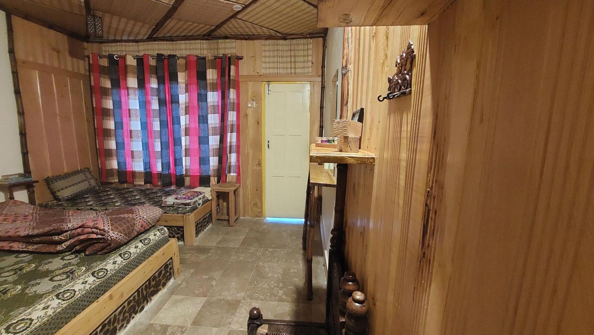 Khana Badosh Resort Kalam Exterior photo