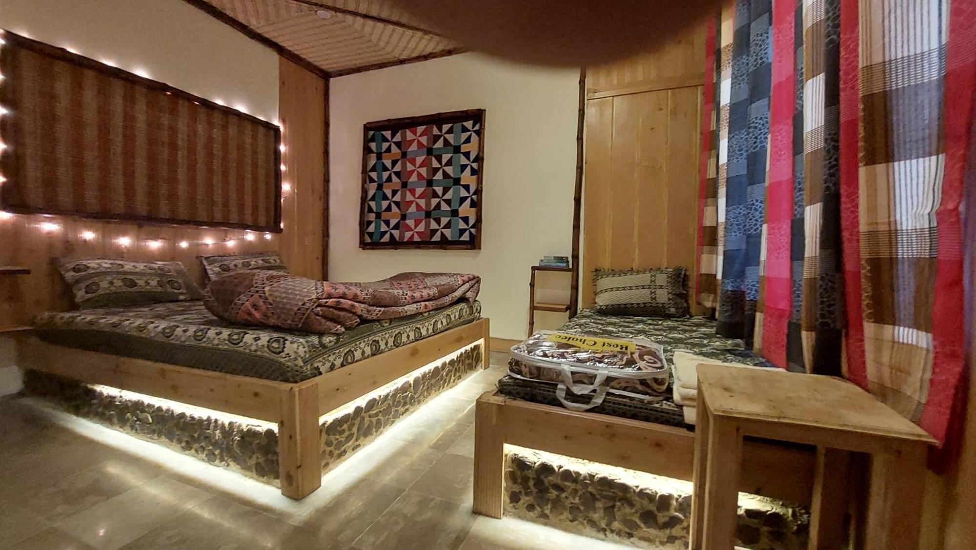 Khana Badosh Resort Kalam Exterior photo